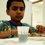 Али, сын индийских иммигрантов, 11 лет. Ученик исламского колледжа Лиссабона