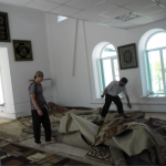 Мусульманская община районного центра Озинки провела субботник у местной мечети. Фото ДУМСО